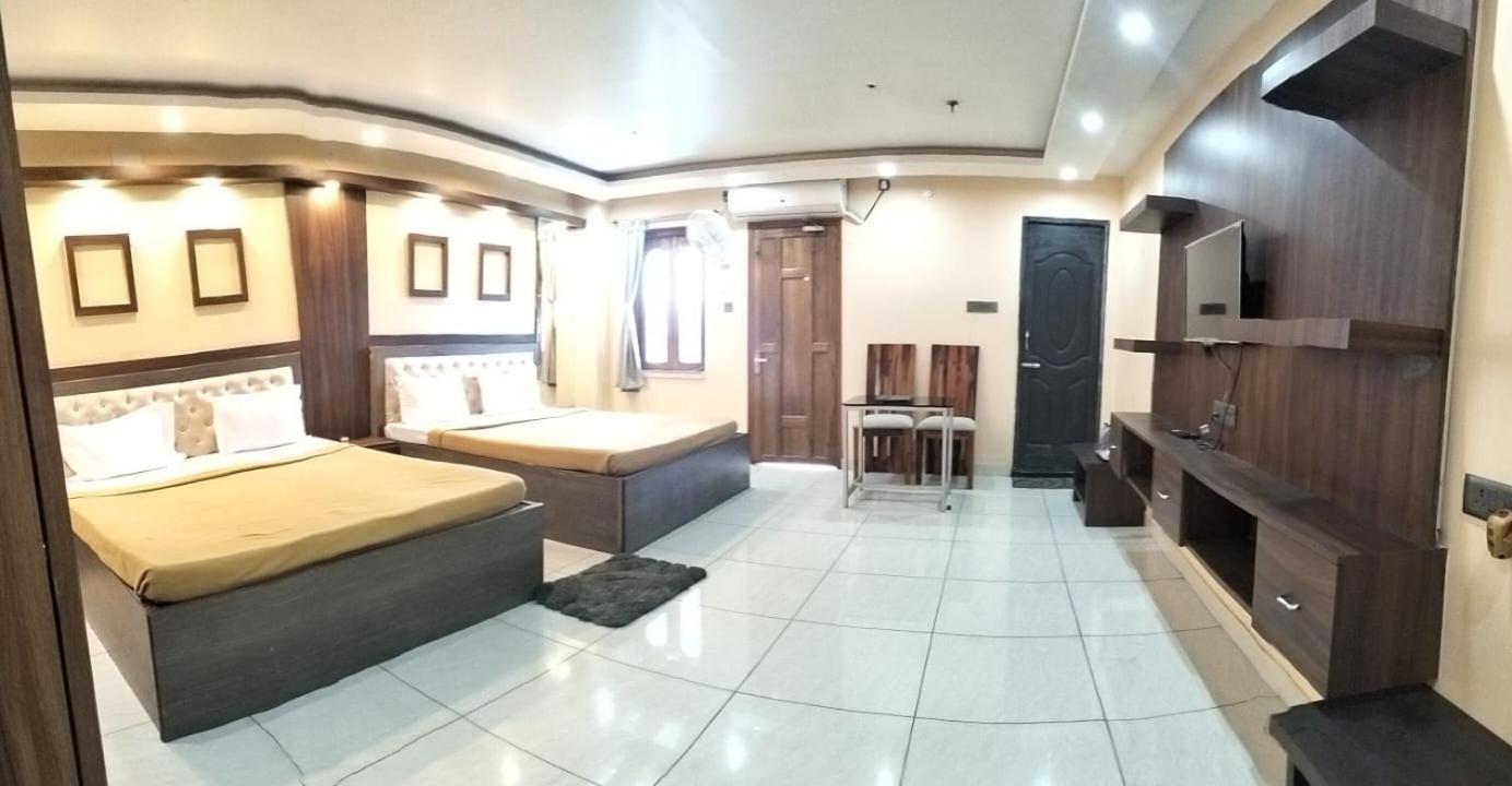 Hotel Trisplanet à Kalyani Extérieur photo